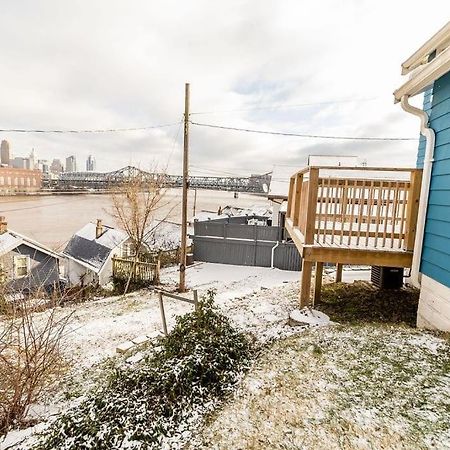 Cozy Riverfront Bungalow With Stunning Views Covington Exteriér fotografie