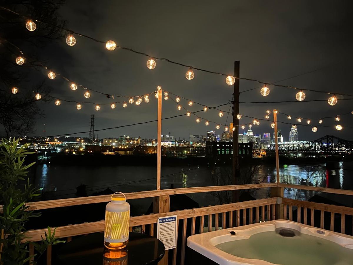 Cozy Riverfront Bungalow With Stunning Views Covington Exteriér fotografie